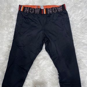 Capri workout leggings